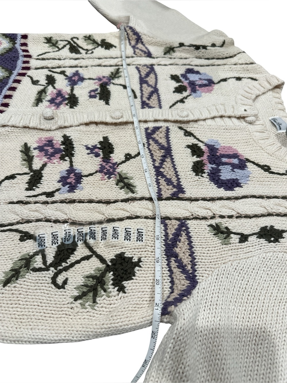 NWT David Loren Vintage Floral Embroidered Cardigan Sweater - Large - Picture 15 of 16